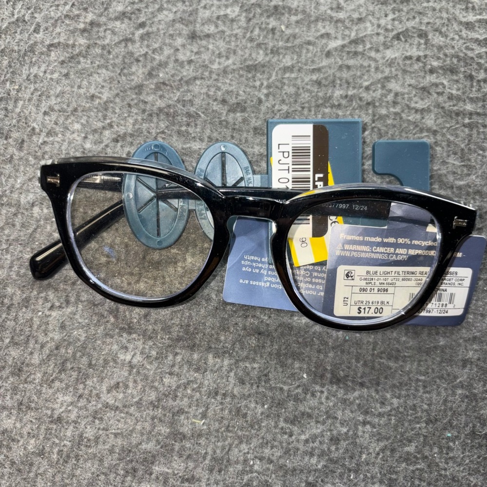 Universal Thread Blue Light Filtering Reading Glasses Black +1.00 Recycled Frame